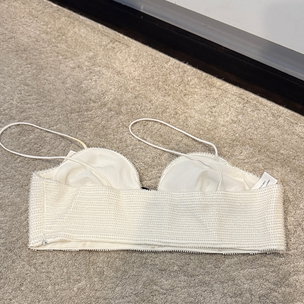 Zara White Textured Crop Top - Picture 2 of 3